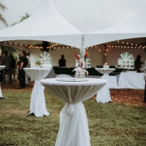 outdoor tables and linens
